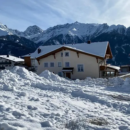Alpenglueck Apartment Fiss Exterior photo